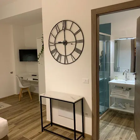 Dimore In Residenze Asproni 24 Hotel apartamentowy 3*