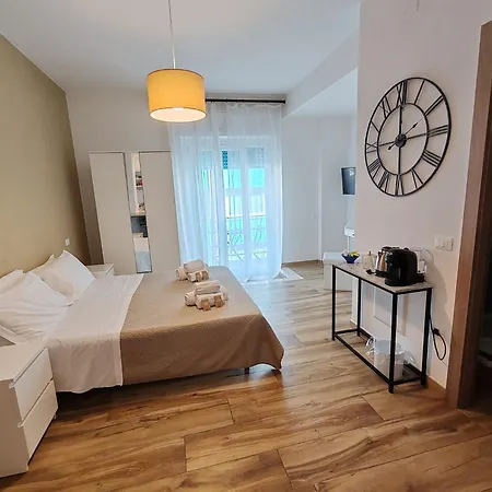 Dimore In Residenze Asproni 24 Hotel apartamentowy 3*